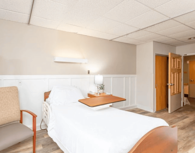 Skilled Nursing Care in Cheshire, CT | Elim Park